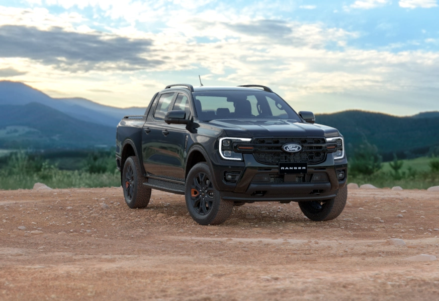Ranger Wildtrak 2026 mới, động cơ 3.0 diesel nhưng gầm xe không thay đổi